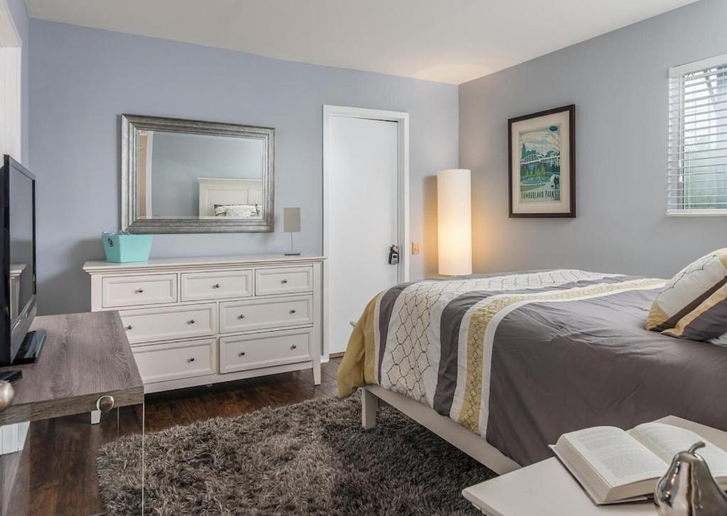 Captain's Quarters Riverfront #3 Apartment Nashville